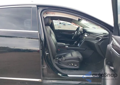 2016 Cadillac Xts Luxury Collection z USA, uszkodzony, nr VIN 2G61M5S31G9196630